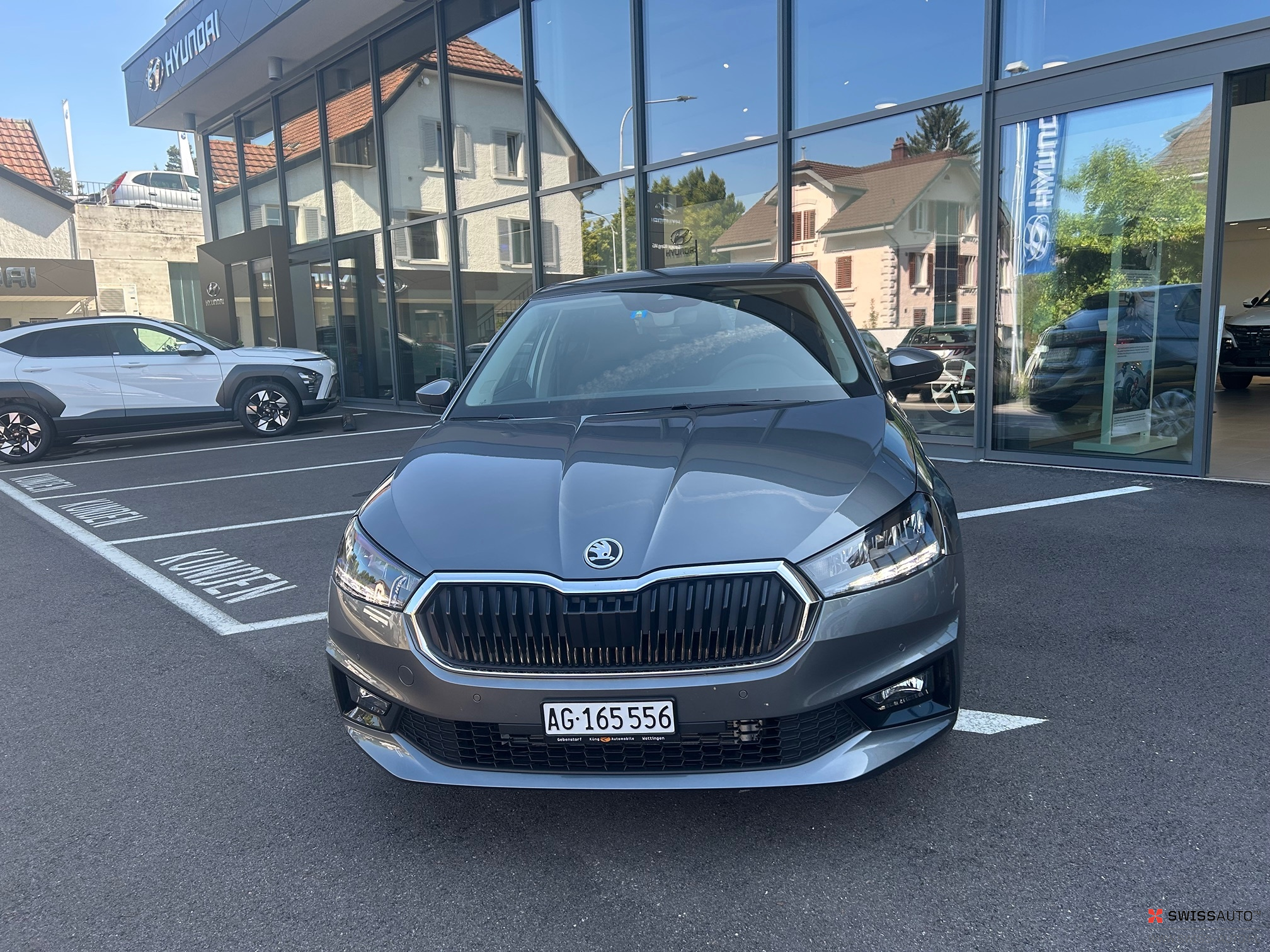 Auction Image